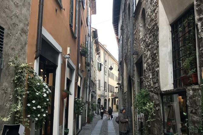 Lake Como: eBike City Tour Guided by an iPad and a Tour Leader - Villa Olmo: A Quick, Visual Finish Before You Head Back