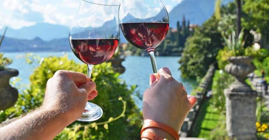 Lake Como: Winery Tour with Wine Tasting - Getting to Azienda Agricola Sorsasso in Domaso, plus the uphill reality