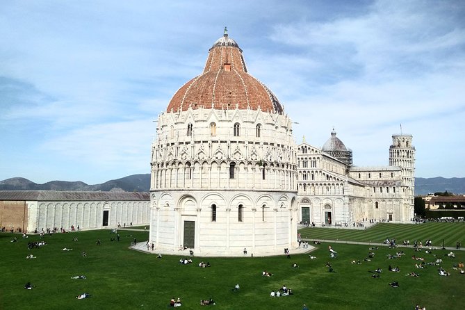 Leaning Tower and Cathedral of Pisa afternoon timed-entry Ticket - Meeting the CAF assistant and finding the right spot fast