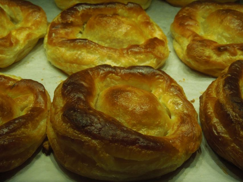 Lecce: Street Food Tasting and Sightseeing Tour - Pacing, weather, and what to bring so the walk stays enjoyable