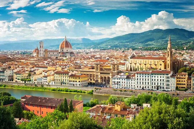 Livorno Shore Excursion: Pisa & Florence in One Day - Piazza della Signoria and the Uffizi courtyard vibe