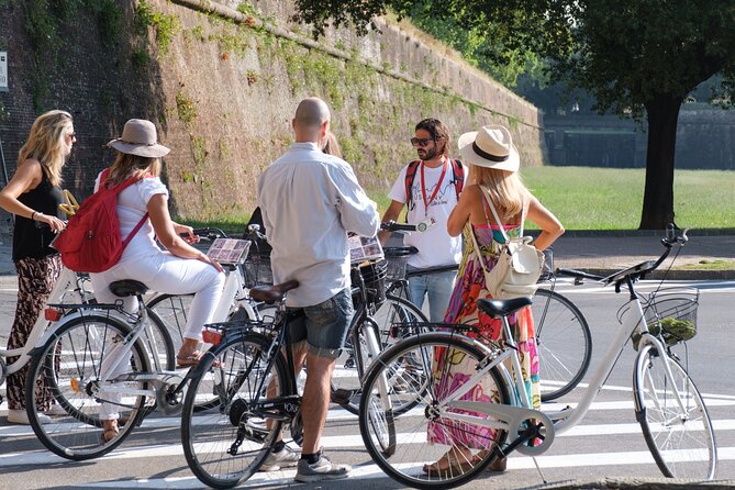 Lucca Bikes and Bites with food tastings for Small Groups or Private - Pace, bikes, and who this tour suits best