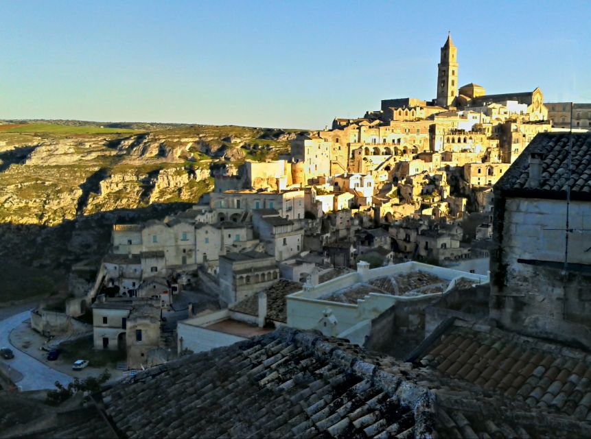 Matera: Sassi History and Culture Walking Tour - Where to Start: Seekers Viaggi and the Easy-to-Miss Details