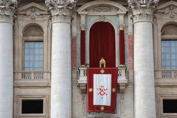 Meet Pope Leo XIV at St Peter Square Vatican City - Meeting Pope Leo XIV at Via della Conciliazione, 7:15am