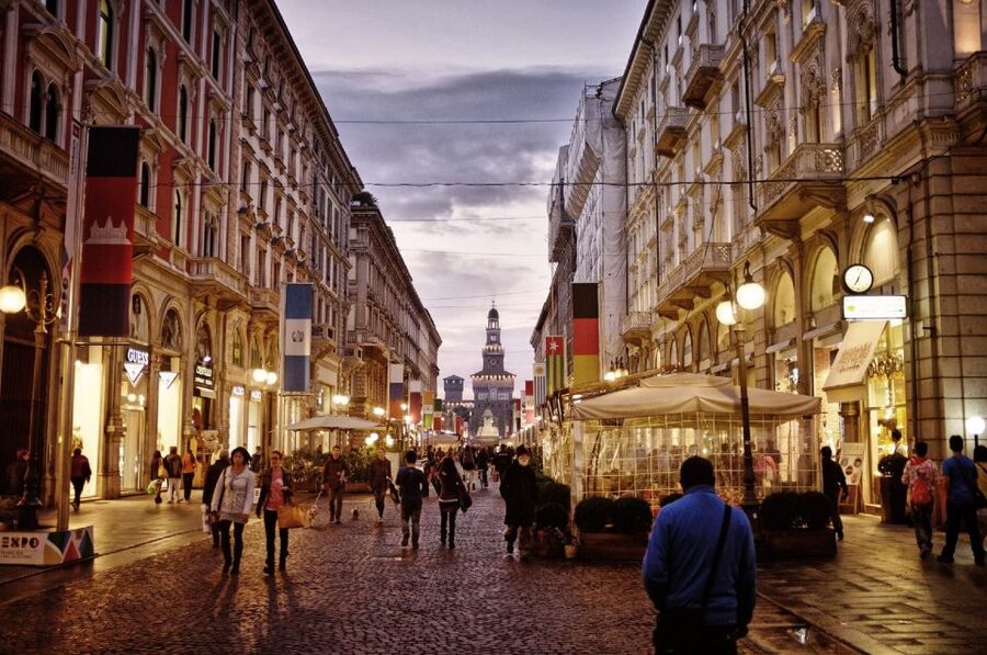 Milan by Night 2-Hour Walking Tour - Price and Value: Is $52 Worth a Night Walk?