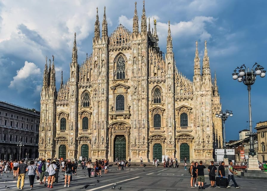 Milan: Cathedral and Terraces Guided Tour with Tickets - Inside Milan Cathedral, what the guide helps you actually see
