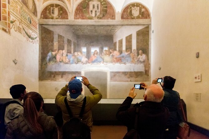 Milan Duomo & The Last Supper Skip-the-Line Small Group Tour - Inside Santa Maria delle Grazie: getting the full 15 minutes at The Last Supper