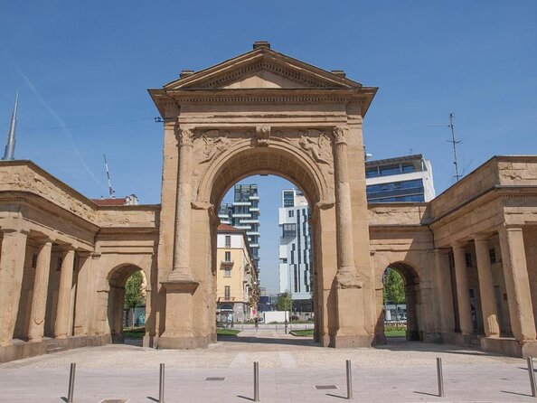Milan Gourmet Tour: A Premium Tasting Experience by Do Eat Better - Piazza Cordusio to Brera: How the Route Helps You Understand Milan