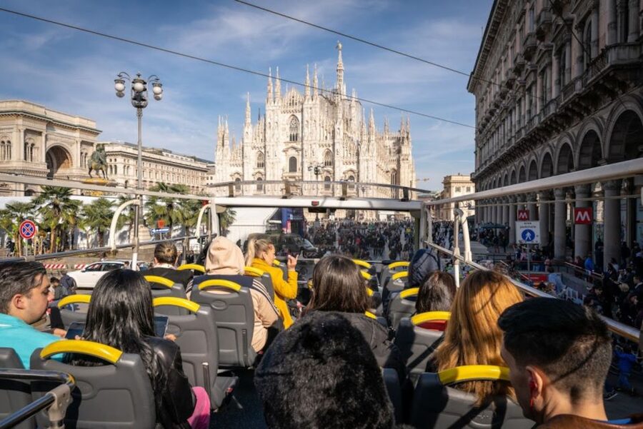 Milan: Gray Line Milan Open Tour Hop-On Hop-Off Bus Tour - Why A Hop-On Bus Makes Milan Click