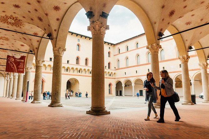 Milan Highlights and Hidden Gems Private Guided Walking Tour - How a Private Walking Tour Makes Milan Feel Manageable