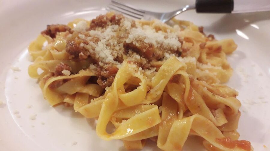 Milan: Italian Cooking Class with Food and Wine - Where to meet, what to bring, and how to show up smoothly