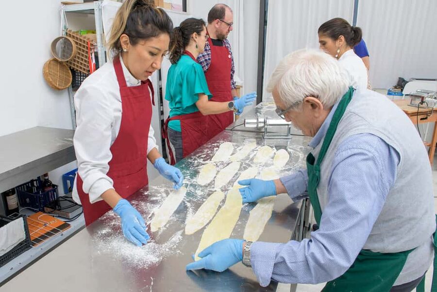 Milan: Italian Cooking Class with Food and Wine - Inside Chef and the City, where Milan cooks like professionals