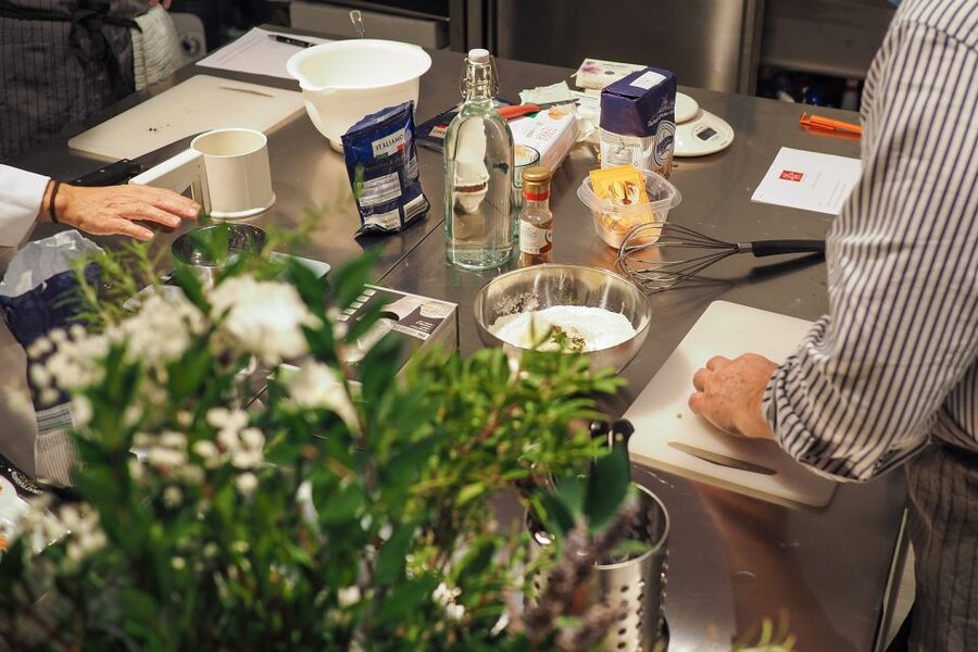 Milan: Italian Cooking Class with Food and Wine - Sauces, starters, and the waste-free idea that actually helps
