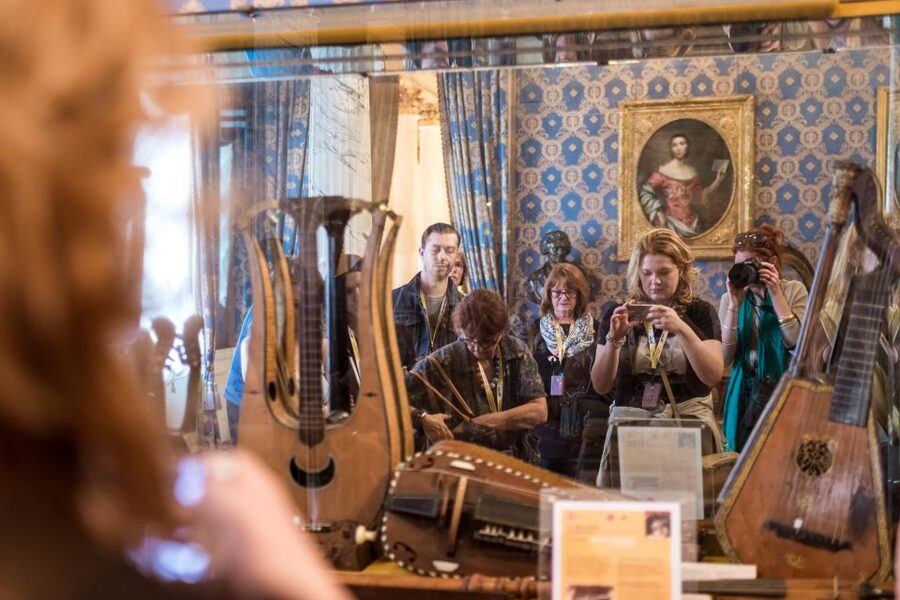 Milan: La Scala Theater & Museum Guided Experience - Who should book this guided visit to La Scala?