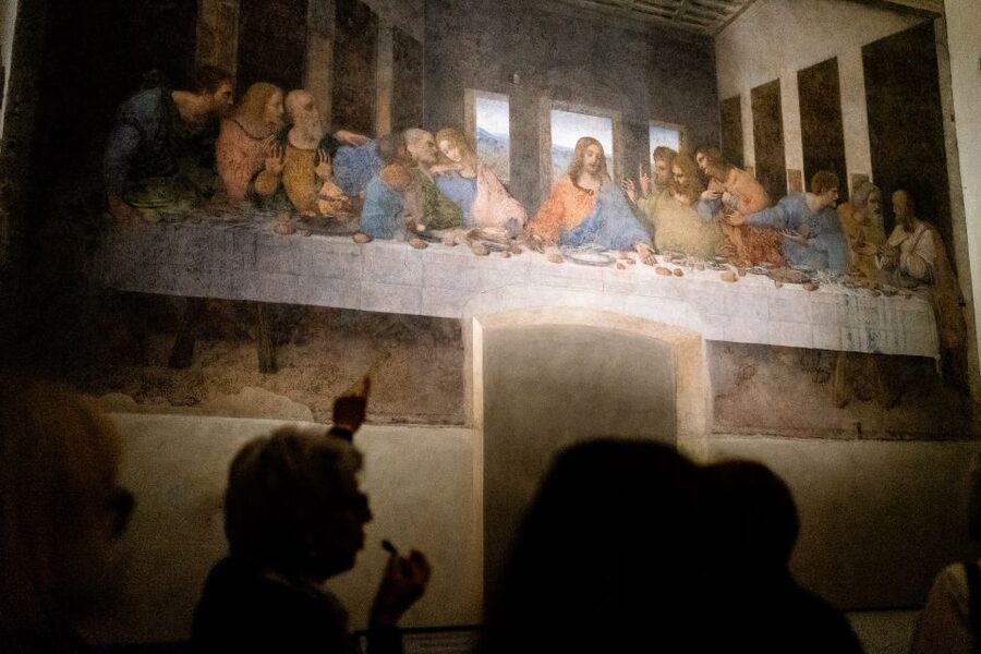 Milan: Last Supper Entrance Ticket and Guided Tour - First Stop: Santa Maria delle Grazie Square Meeting Point