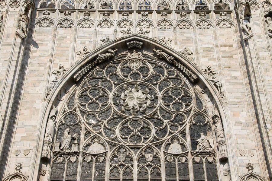 Milan: Milan Cathedral Direct Entrance - Terrace Excluded - Terraces Excluded: How to Still Get Roof Views and Best Photo Angles