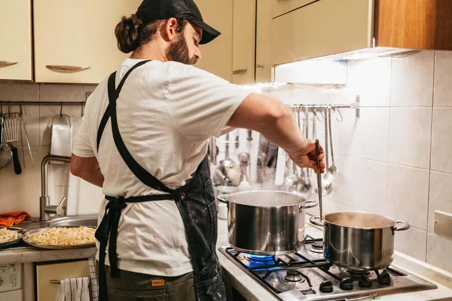 Milan: Pasta & Tiramisu Cooking Class with Premium Products - Key highlights at a glance
