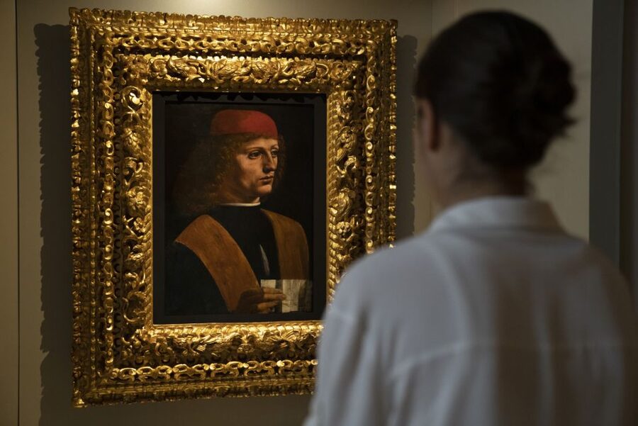 Milan: Pinacoteca Ambrosiana & da Vinci Codex Exhibition - Pinacoteca Ambrosiana, where art lives inside a working library