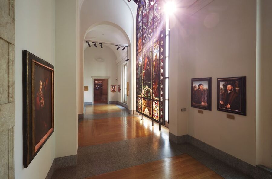 Milan: Pinacoteca Ambrosiana & da Vinci Codex Exhibition - Price and value at about $21, plus what costs extra