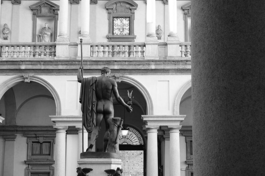 Milan: Pinacoteca Art Gallery and Brera District Guided Tour - The highlight works: Caravaggio, Raffaello, and Hayez