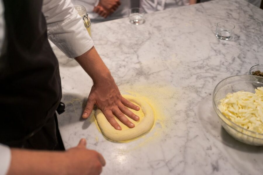 Milan: Pizza or Pasta and Gelato-Making Class with Wine - The 3-Hour Flow: From Dough Rolling to Your First Bite