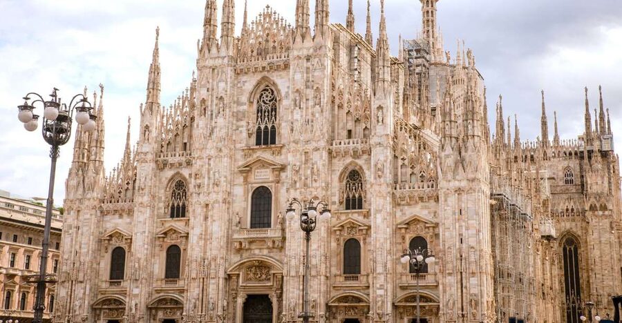 Milan: Priority Access Duomo and Rooftop Tour - The rooftop terraces start: Elevator up, stairs down