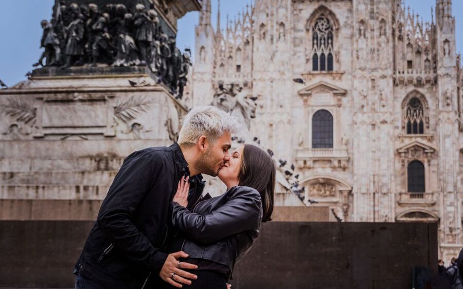 Milan: Private Professional Photoshoot at the Duomo - What you’ll do during the photoshoot (and how it stays relaxed)