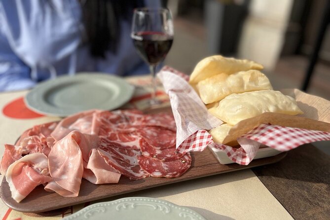 Milan's Authentic Street Food tour: A Gourmet Experience - The Street Food Stops: What You’ll Actually Taste in Milan
