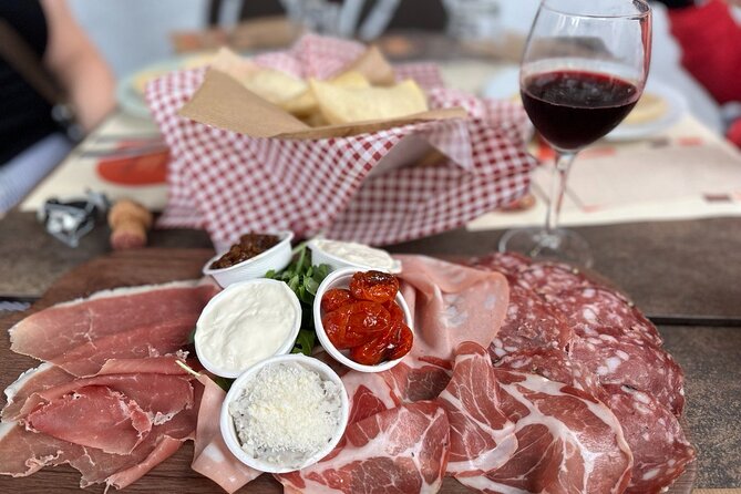 Milan's Authentic Street Food tour: A Gourmet Experience - Small Logistics That Can Make or Break the Day