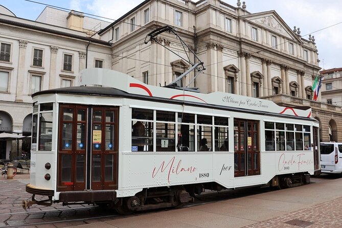 Milan's Must See: Half-Day Tour of Last Supper, Duomo & La Scala - La Scala in person: theatre views in a short window