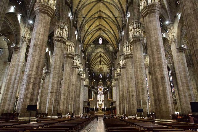 Milan's Must See: Half-Day Tour of Last Supper, Duomo & La Scala - The Last Supper appointment: strict viewing, small-group focus