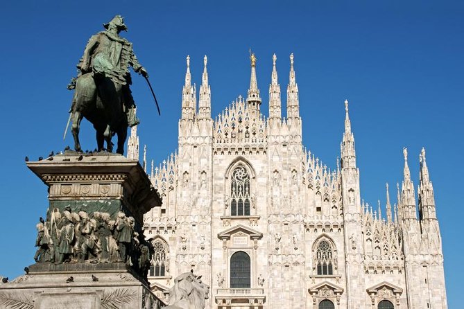 Milan's Must See: Half-Day Tour of Last Supper, Duomo & La Scala - Entering the Duomo: scale, rules, and what to notice inside
