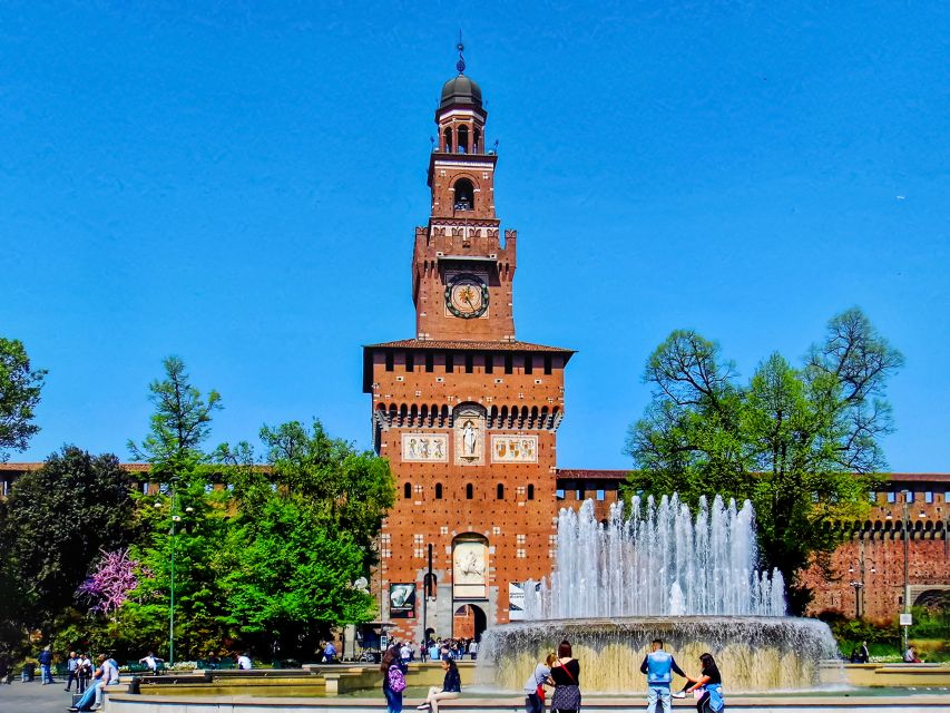 Milan: Skip-the-Line Guided Walk and "The Last Supper" - Priority admission to The Last Supper, the moment the tour is built around