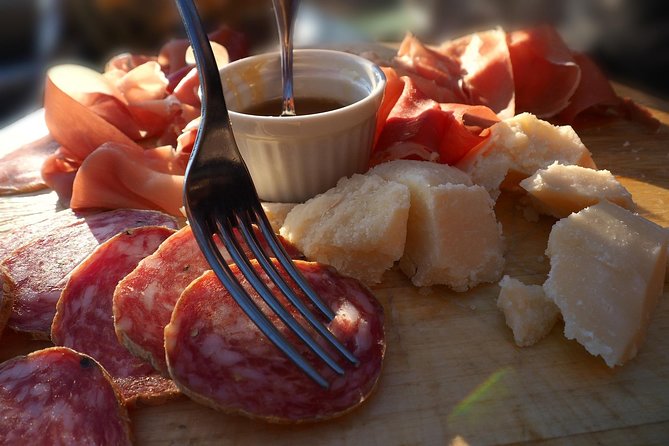 Milan: Sunset Navigli Food & Drinks Tour by Do Eat Better - Key things I’d plan around before you go