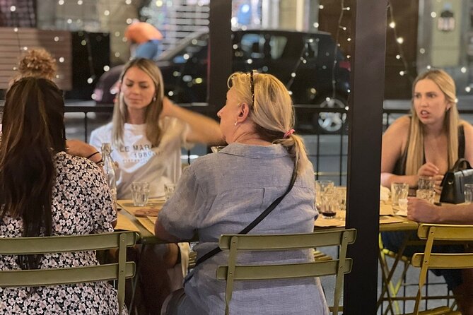 Milan: Sunset Navigli Food & Drinks Tour by Do Eat Better - Sunset Navigli: Why the timing feels like Milan