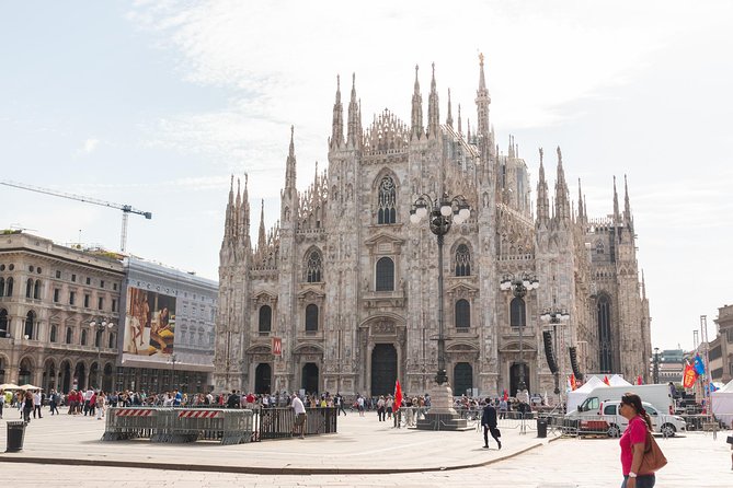 Milan Super Saver: Skip-the-Line Duomo and Rooftop Guided Tour - Duomo first, rooftop second: why this combo tour works