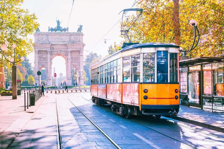 Milan: The Milan Pass City Card - Pick-Up Day: Where the Clock Starts