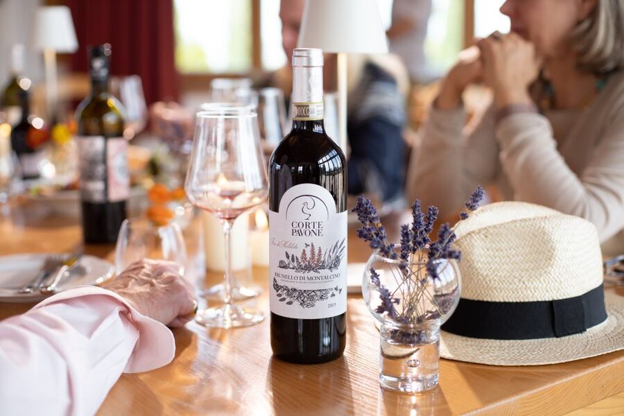 Montalcino: Guided Winery Tour and Wine Tasting - Practical Tips for a Smoother Vineyard Walk and Tasting
