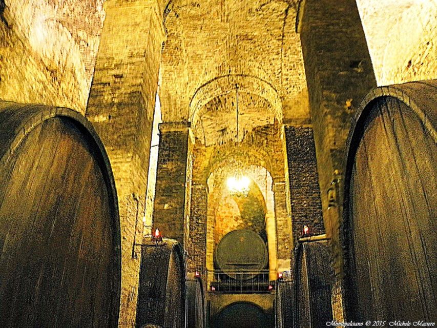 Montepulciano: Wine Tasting and Cellar Tour - Getting to the cellar without a car (and without stress)