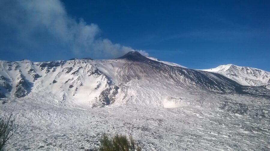 Mount Etna: Half-Day Guided Tour and Hike - Reaching 2,000 meters on Etna: views plus real volcanic features