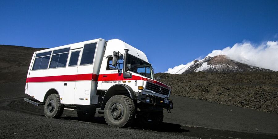 Mount Etna: Roundtrip Cable Car and 4x4 Bus Ticket - Timing that actually matters: open ticket format and non-stop departures