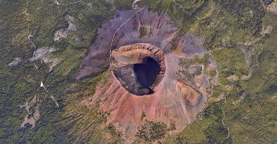 Mount Vesuvius: Skip-the-Line Ticket and Smart Digital Guide - How the start works: meeting points and the optional Naples or Pompeii bus