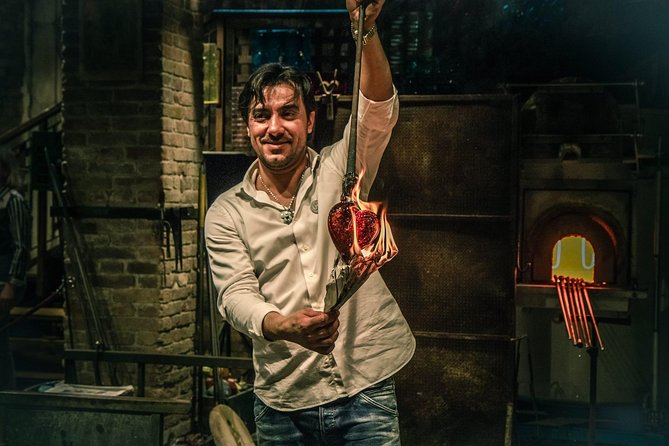 Murano Glass Blowing Demonstration - The Glass Cathedral - The best value moments, and why they matter