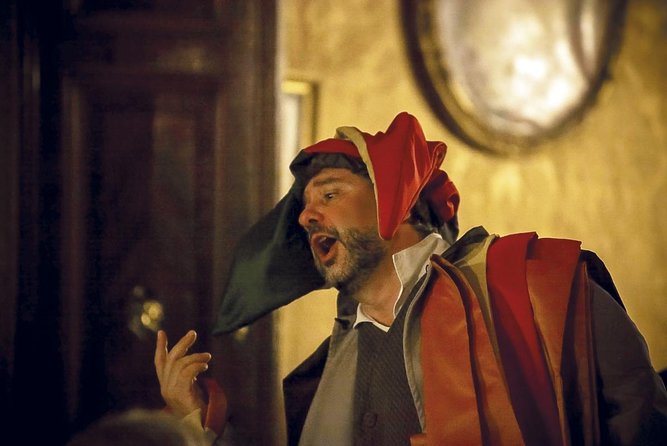 Musica a Palazzo 'Traveling Opera' Performance in Venice - What the venue does right: intimacy, candlelight, and period rooms