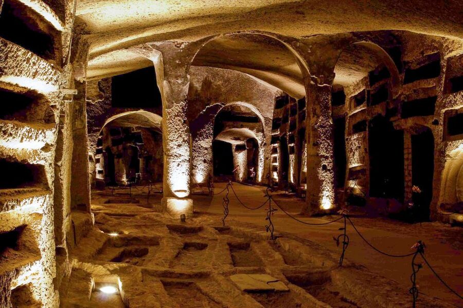 Naples: Catacombs of San Gennaro Entry Ticket & Guided Tour - Baptism, Bishops, and Byzantine Paintings (The 9th to 10th Century)