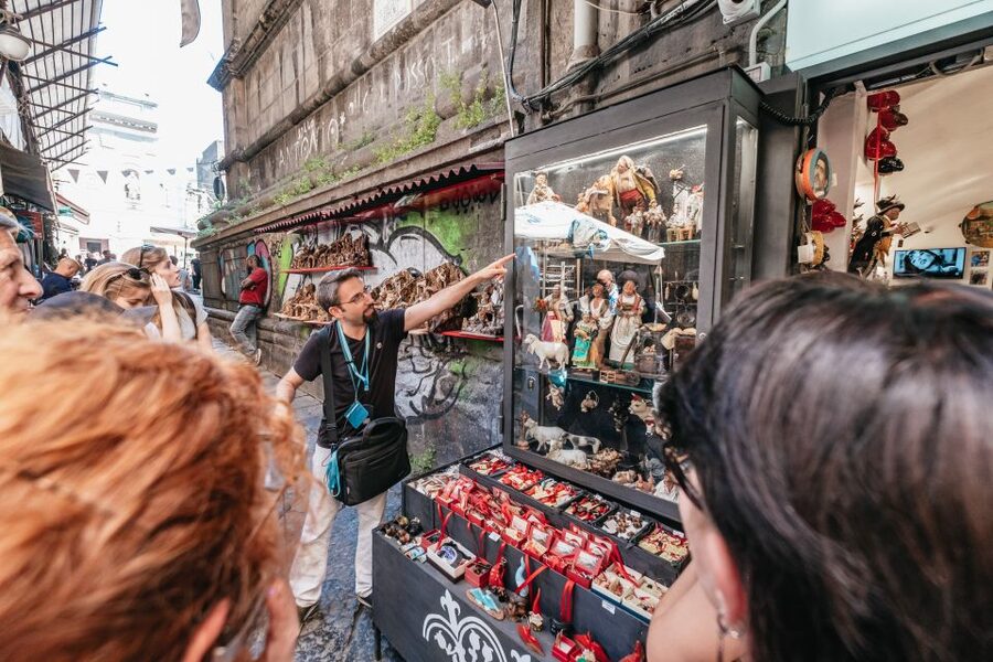 Naples: Downtown Tour with Veiled Christ & St Clare Tickets - Starting at Piazza del Gesù Nuovo and finding your bearings fast