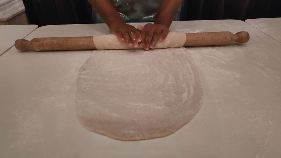 Naples: Pasta Making Class with Starter and Drink - Rolling real dough: making ravioli and fettuccine/tagliatelle from scratch