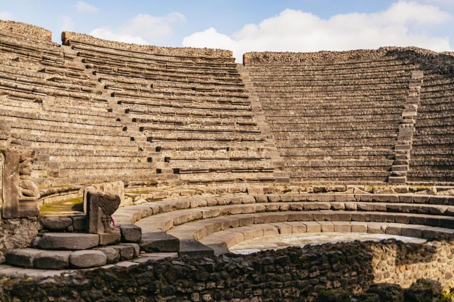 Naples: Pompeii and Mt. Vesuvius with Lunch and Wine Tasting - Price and Logistics: Is This $141.27 Day Trip Worth It?