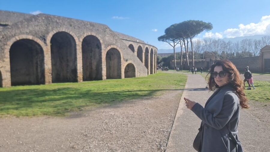 Naples: Pompeii Self Guided Audio Tour - Price and value: $4.70 that can beat an on-site audioguide