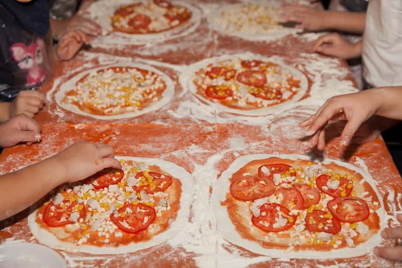 Naples: Premium Pizza-Making Class at a Pizzeria - Knead, stretch, and learn what makes it Neapolitan